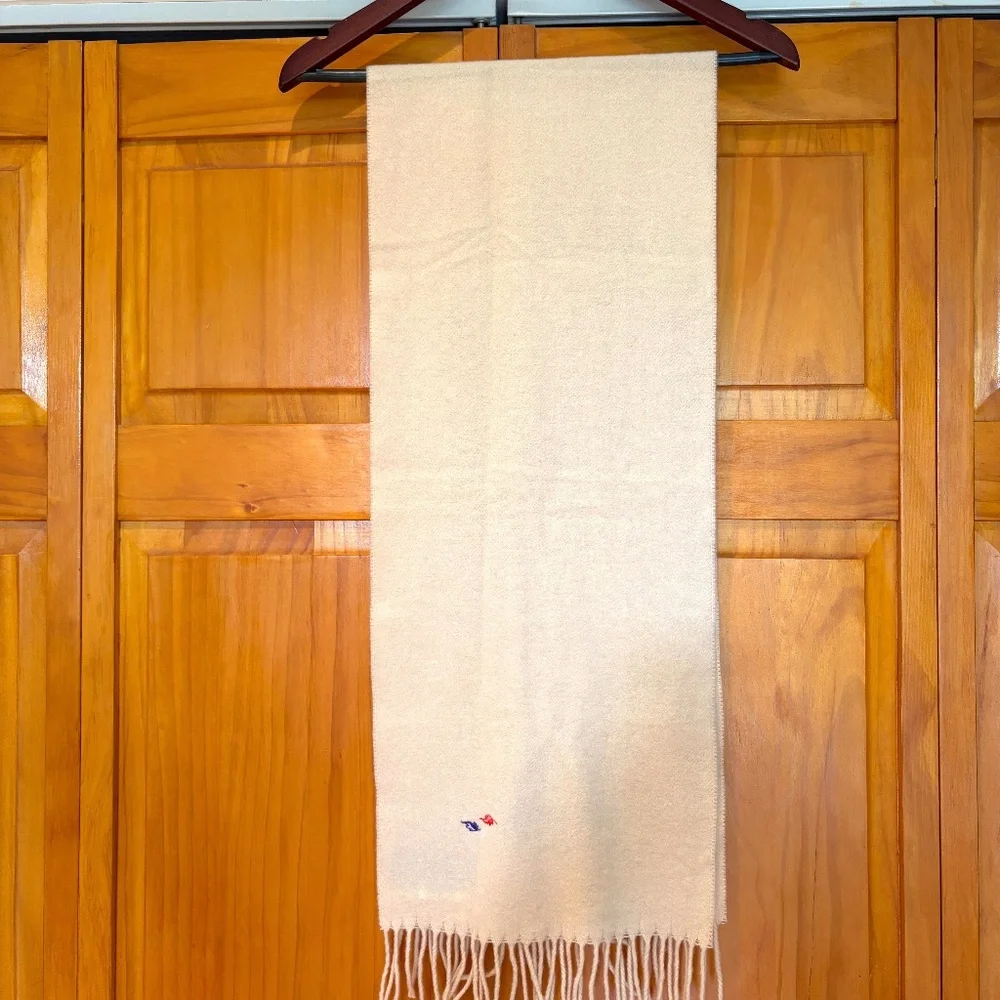 1995 Disney Pocahontas Italian Lambswool Cream Tan Scarf Vintage Embroidered